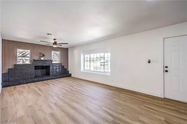 1642 E Street, Las Vegas, NV 89106