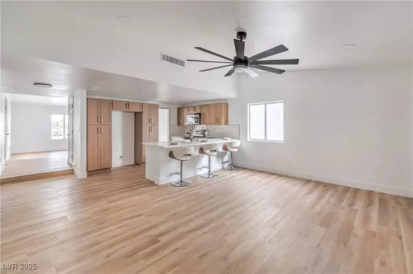 5179 Spencer Street, Las Vegas, NV 89119