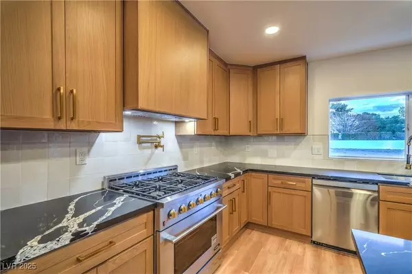 409 Lacy Lane, Las Vegas, NV 89107