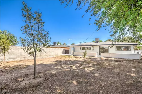 1116 E Owens AVE, North Las Vegas, NV 89030