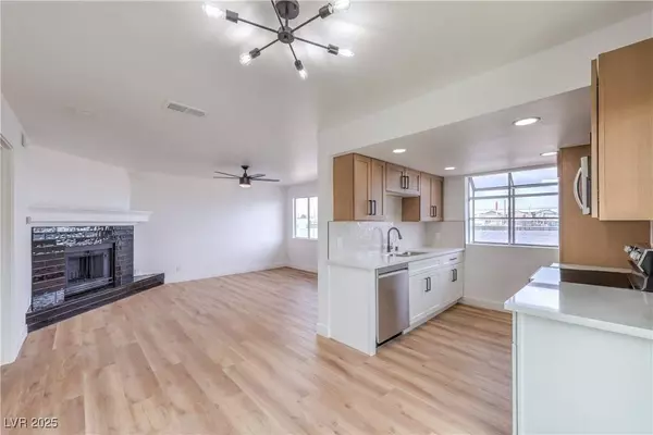 5335 Rod CT #103, Las Vegas, NV 89122