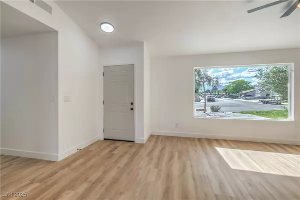 2529 Indian Sage WAY, Las Vegas, NV 89108