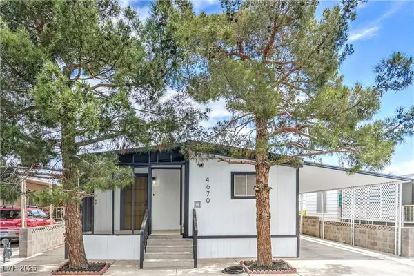 4670 Royal Ridge AVE, Las Vegas, NV 89103