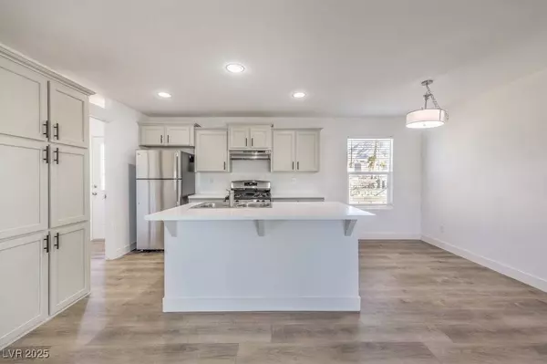 6240 Yellowstone AVE, Las Vegas, NV 89156