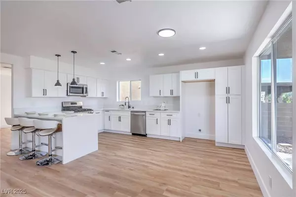 6420 Rosemount AVE, Las Vegas, NV 89156