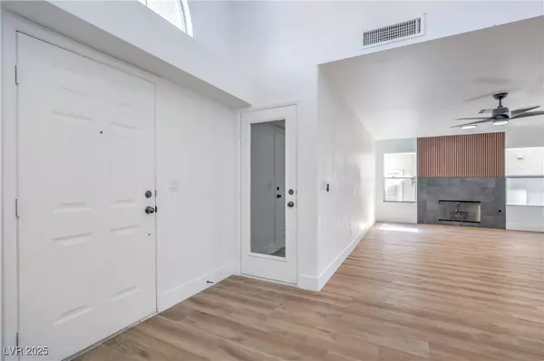 6420 Rosemount AVE, Las Vegas, NV 89156