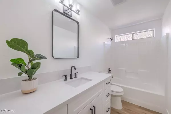 6456 First View AVE, Las Vegas, NV 89142