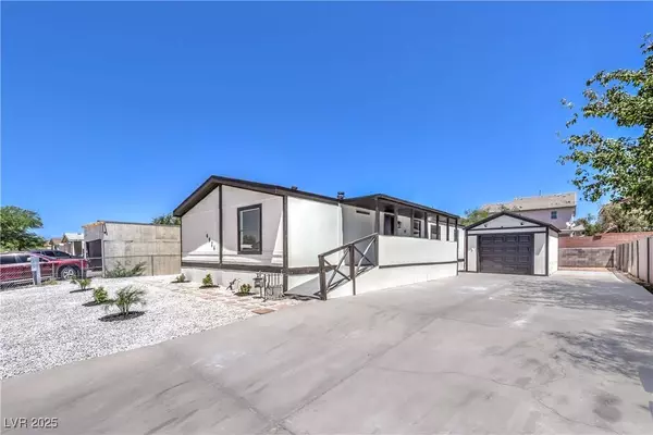 6024 Bluehill AVE, Las Vegas, NV 89156