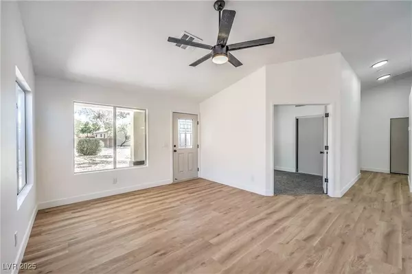 410 Aloha DR, Henderson, NV 89015