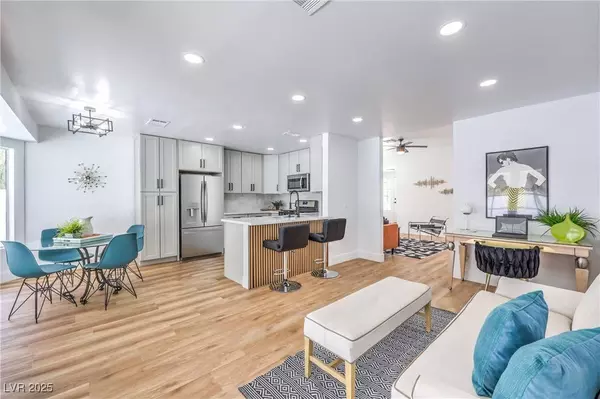 3104 Waterview DR, Las Vegas, NV 89117