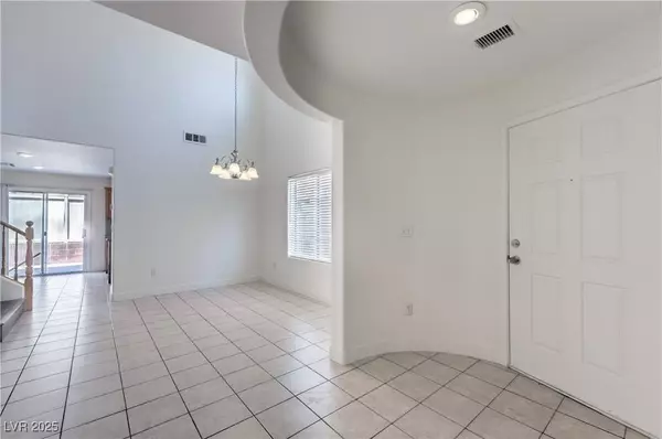 7427 Barranca Peak CT, Las Vegas, NV 89139