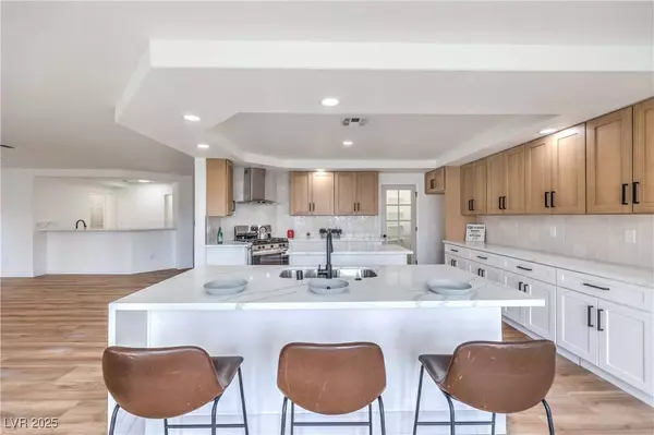 9141 Ivory Beach DR, Las Vegas, NV 89147