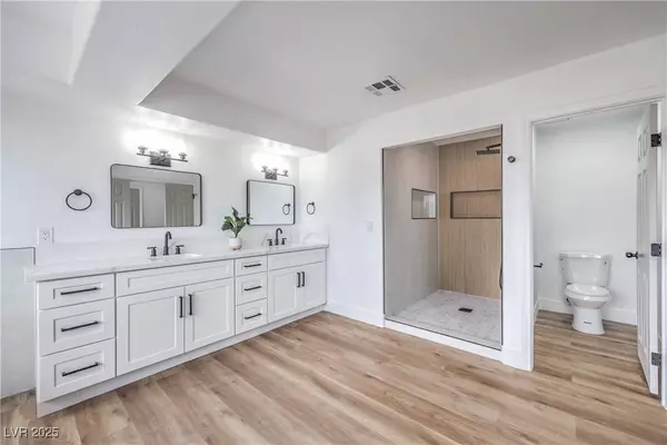 9141 Ivory Beach DR, Las Vegas, NV 89147