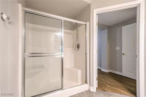 6160 Rumrill ST #215, Las Vegas, NV 89113