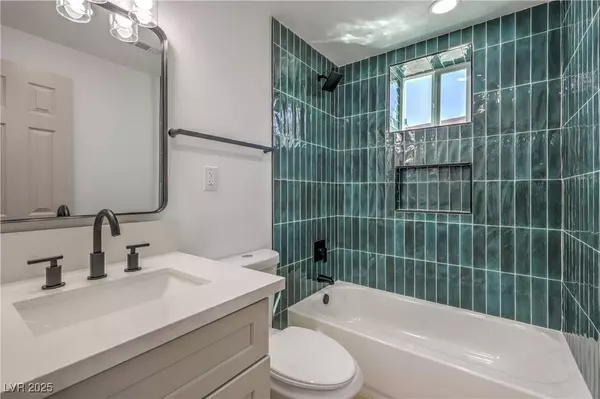 5200 Blanton DR, Las Vegas, NV 89122