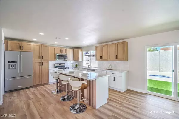 4742 El Tesoro AVE, Las Vegas, NV 89121