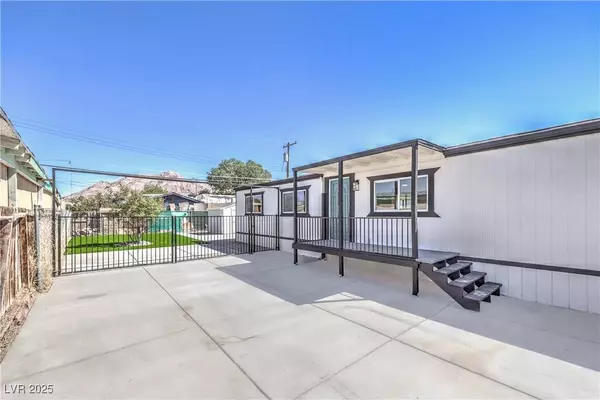 2030 Toiyabe ST, Las Vegas, NV 89156