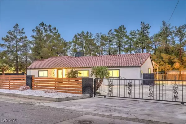 3456 Happy LN, Las Vegas, NV 89120