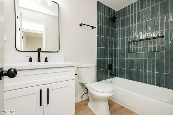 5128 Wilbur ST, Las Vegas, NV 89119