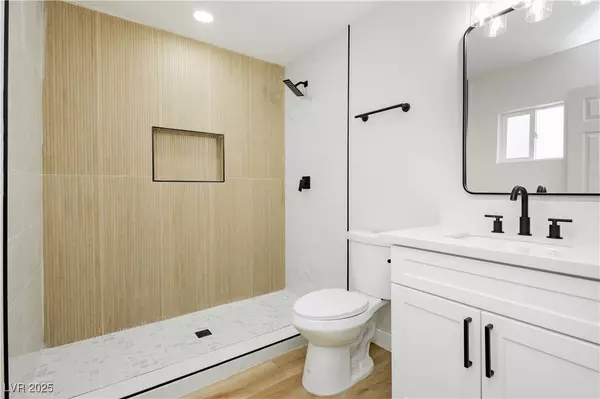 5128 Wilbur ST, Las Vegas, NV 89119