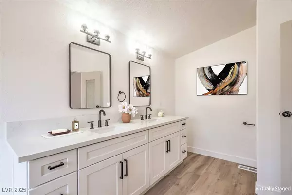 2883 Mammoth CT, Las Vegas, NV 89142