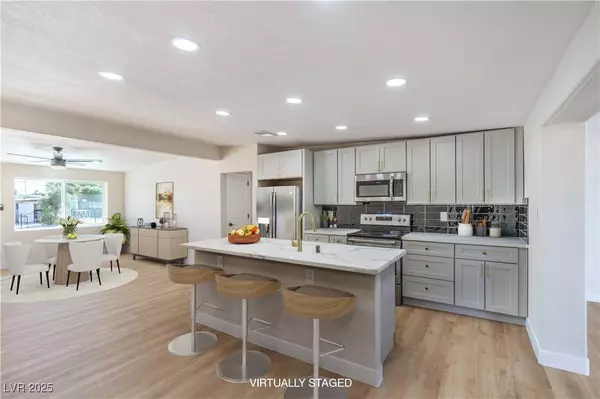 1914 Capistrano AVE, Las Vegas, NV 89169