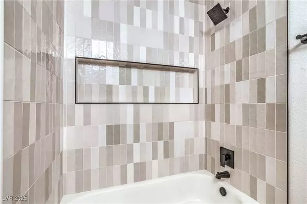 621 Van Ert AVE, North Las Vegas, NV 89030