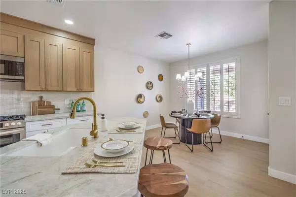 1978 High Mesa DR, Henderson, NV 89012