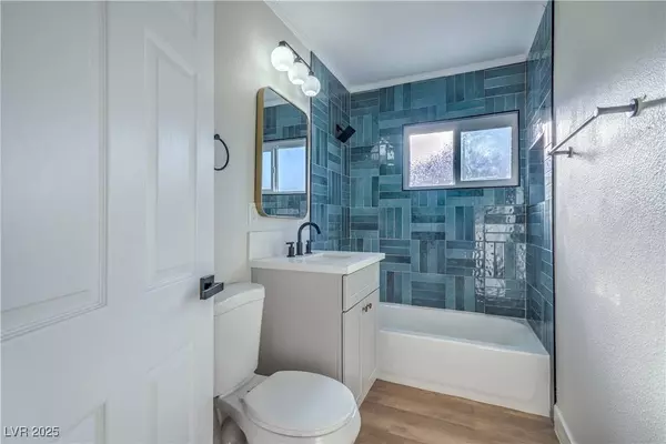 4700 Fulton PL, Las Vegas, NV 89107