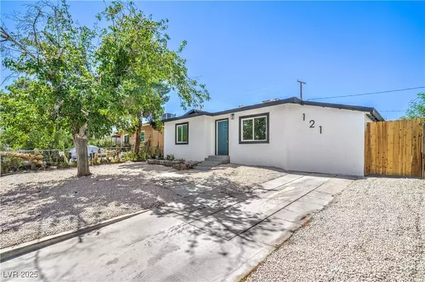 121 N 20th ST, Las Vegas, NV 89101
