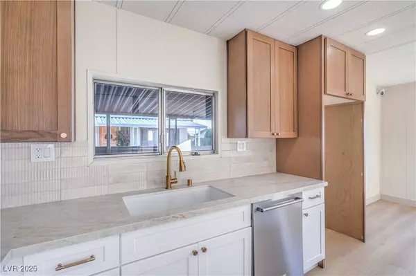 3438 Isle Royale DR, Las Vegas, NV 89122