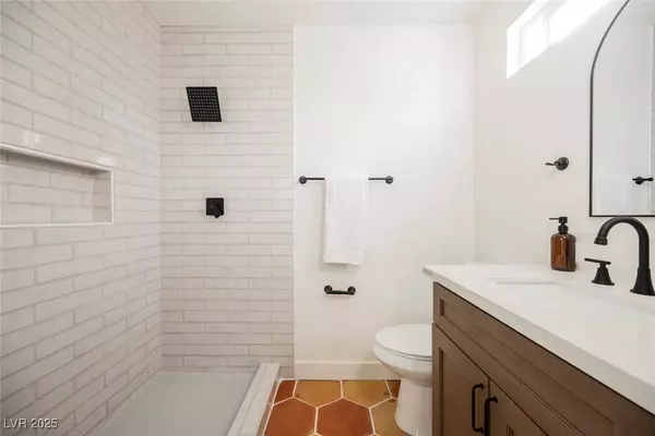 1955 Raindance WAY, Las Vegas, NV 89169