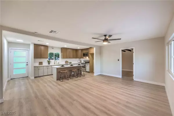 1821 Franklin AVE, Las Vegas, NV 89104