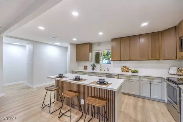 1821 Franklin AVE, Las Vegas, NV 89104