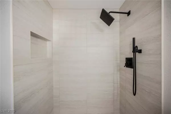 1864 Shadow Mountain PL, Las Vegas, NV 89108