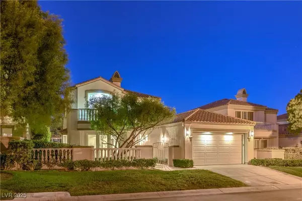 8200 Horseshoe Bend LN, Las Vegas, NV 89113