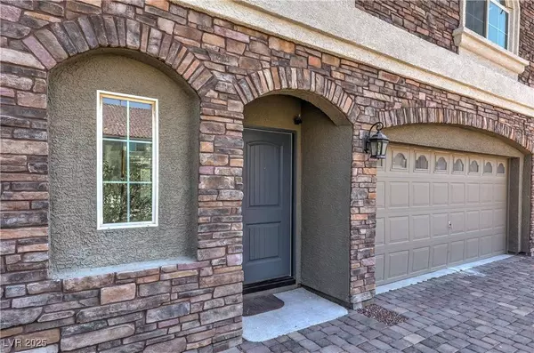 7066 Switchback Ridge CT, Las Vegas, NV 89118