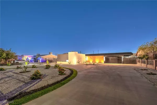 644 Lacy LN, Las Vegas, NV 89107