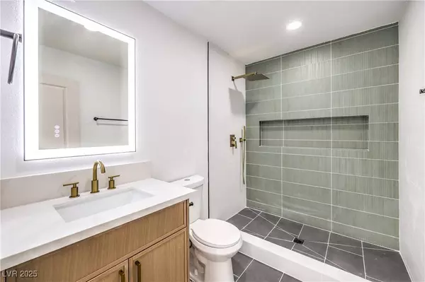 644 Lacy LN, Las Vegas, NV 89107