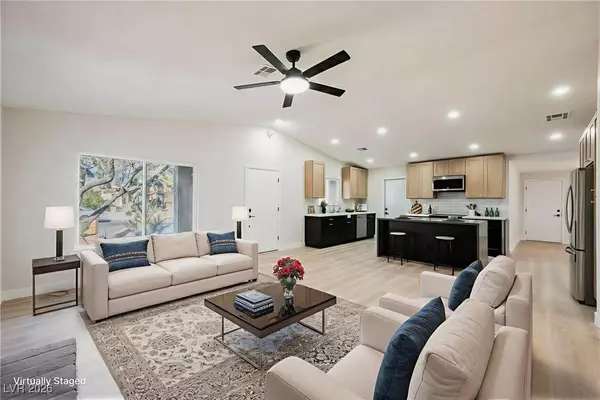 6601 Boxwood LN, Las Vegas, NV 89103