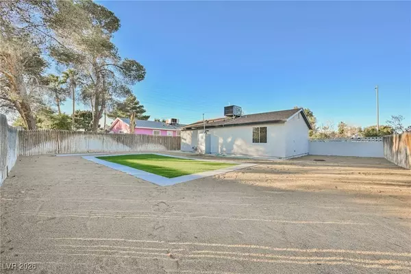 5429 Ithaca AVE, Las Vegas, NV 89122