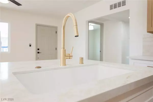 2816 Fort Sumter DR, North Las Vegas, NV 89030