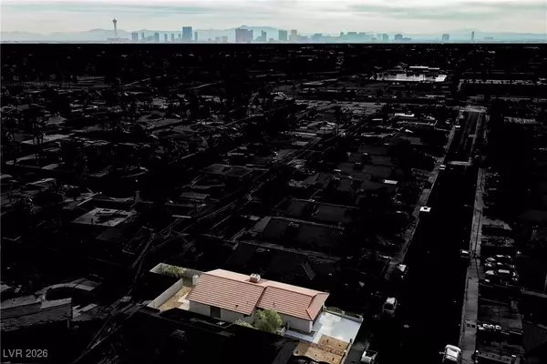 1732 Yellow Rose ST, Las Vegas, NV 89108