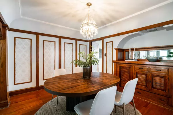 1606 S 82nd St, Milwaukee, WI 53214-4423