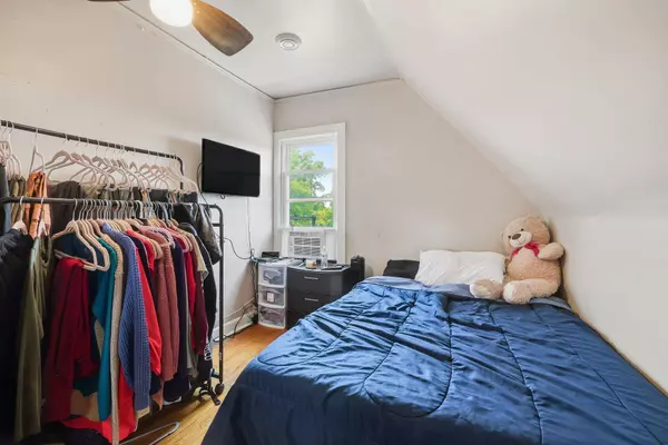 633 E Burleigh St Unit 635, Milwaukee, WI 53212