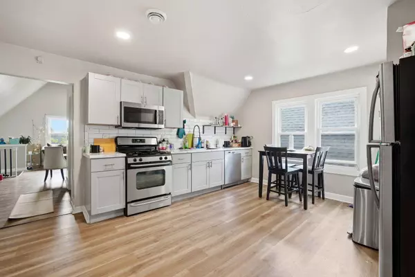 633 E Burleigh St Unit 635, Milwaukee, WI 53212