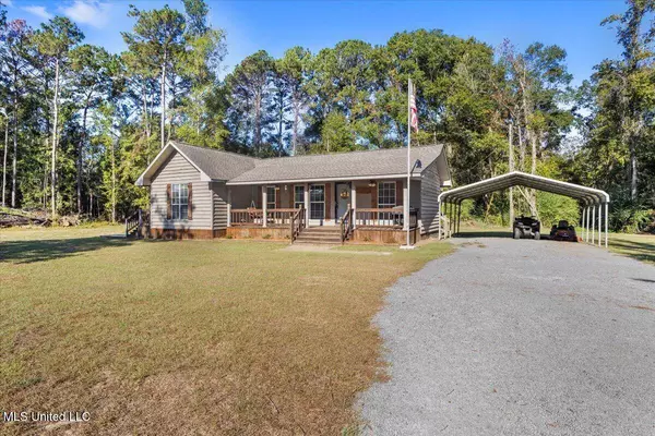139 E Wilkerson Ferry Road, Lucedale, MS 39452