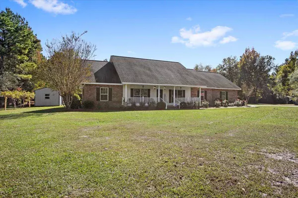 2118 Paulding Rd., Leakesville, MS 39451