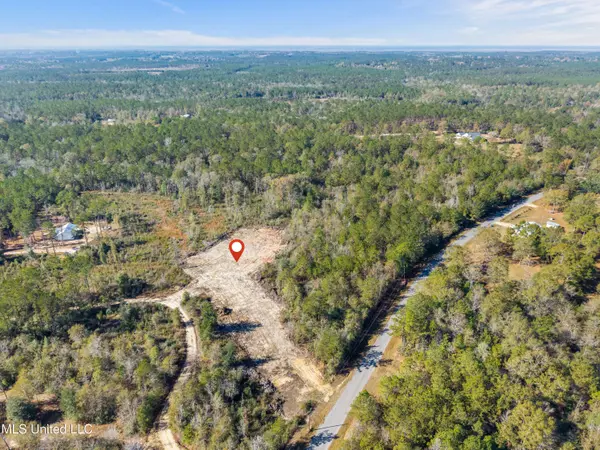 Country Hill Road, Lucedale, MS 39452