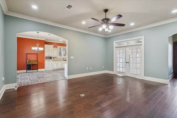 10 Magnolia Crossing Rd., Sumrall, MS 39482